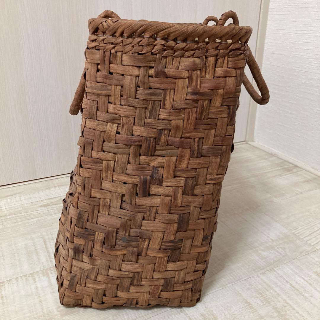 にいすけ　葡萄　ぶどう　籠　かご　バッグ　大容量