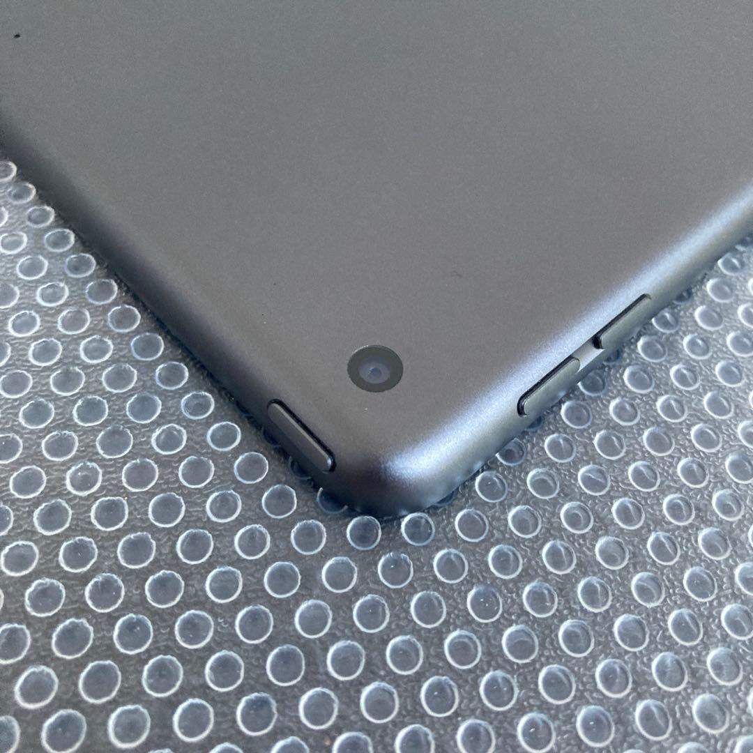 3073【早い者勝ち】電池最良好☆iPad7 第7世代 32GB WIFIモデル