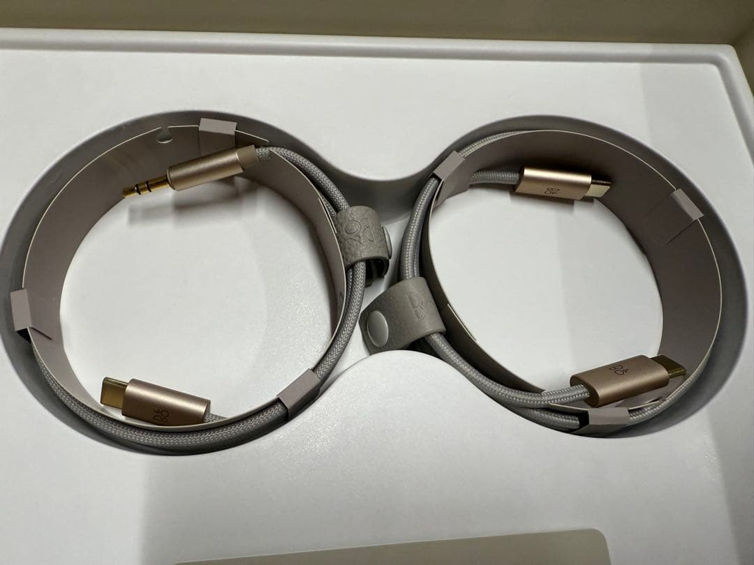 ★ほぼ未使用！B&O Beoplay H100 ワイヤレスヘッドホン　バング