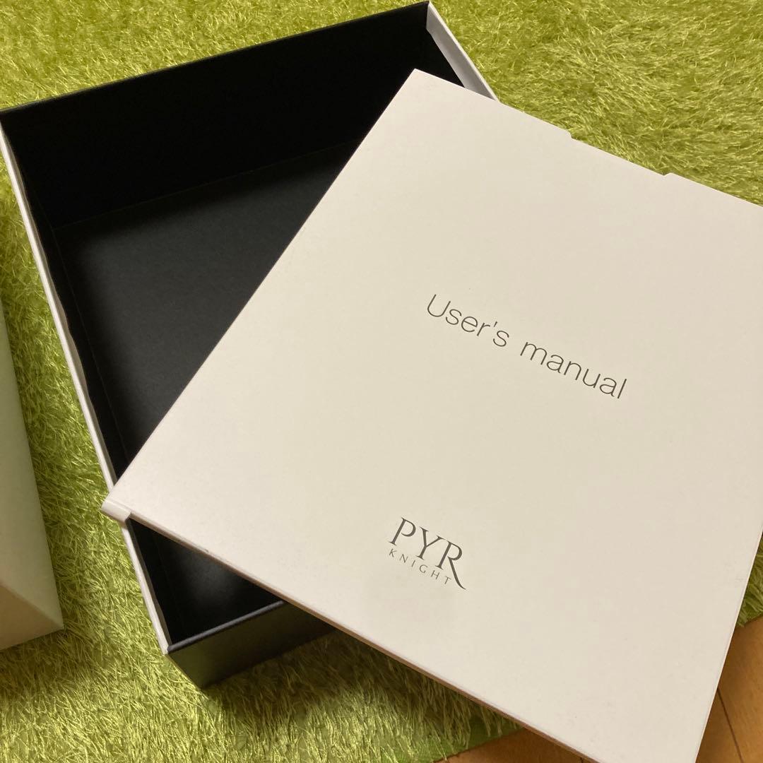 PYR パイラナイト