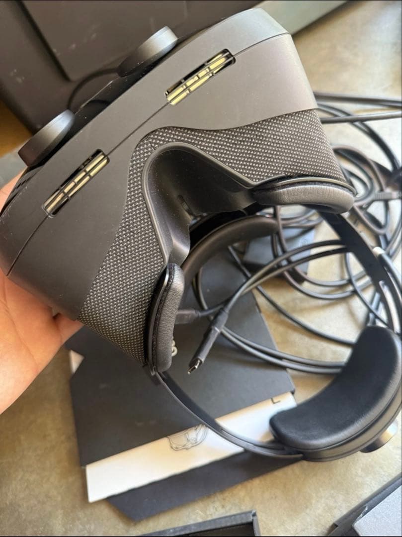 Varjo XR-3 TAA Focal Edition ヘッドセット