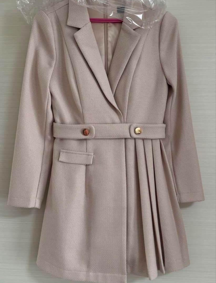 ROBE de FLEURS Glossy ベージュドレス