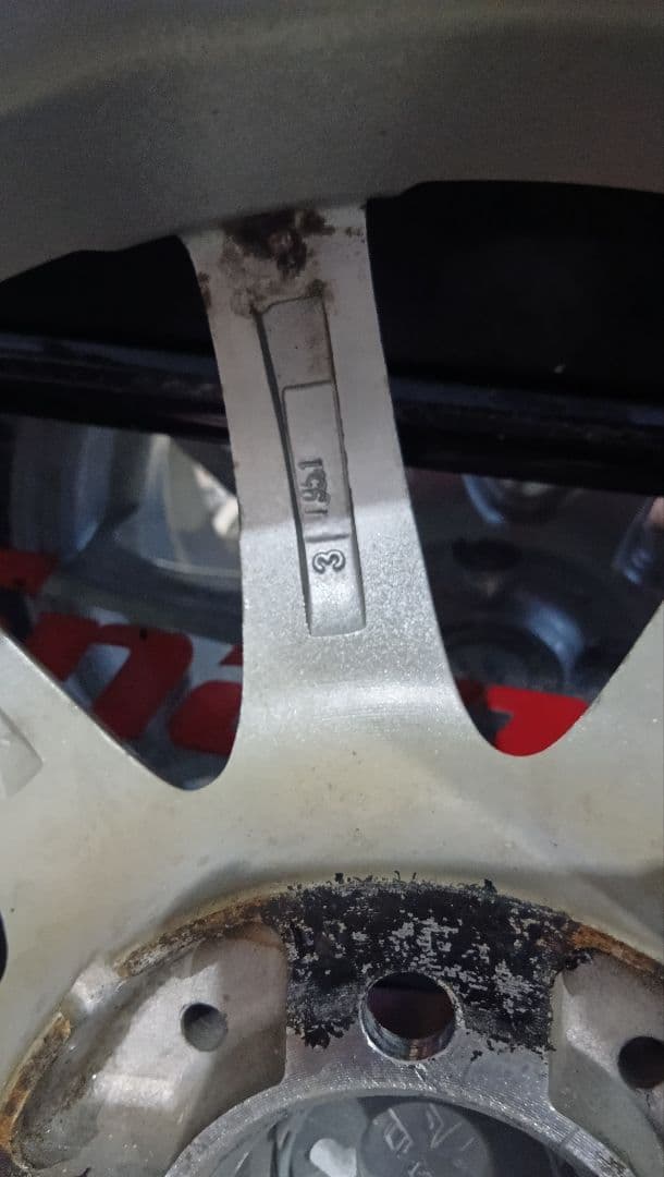 アクア　175 65 15 ダンロップ スタッドレスタイヤ　2本セット　①