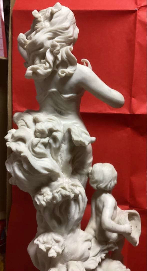 イタリア製 大理石調 樹脂製 ヴィーナス像 ５９㎝ ホワイト