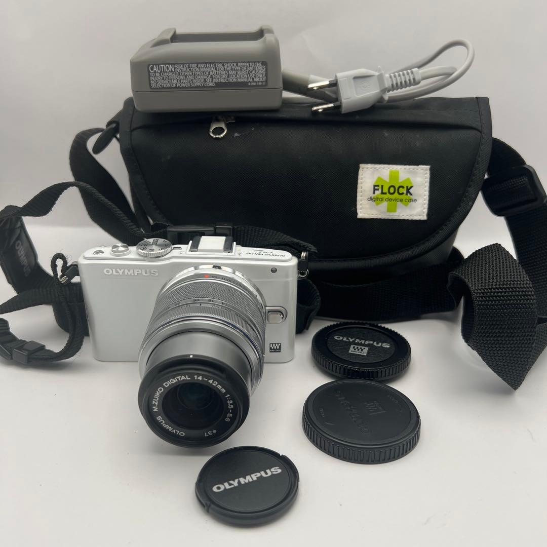 OLYMPUS PEN Lite E-PL6 ホワイト 14-42mm