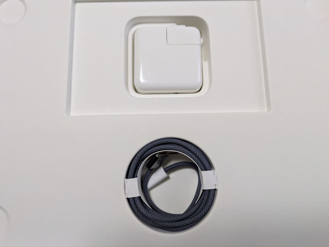 MacBook Air M2 8GB/256GB ミッドナイト