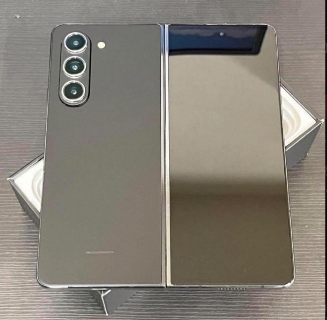 【良品】Android Galaxy Z Fold 5｜256gb｜SIMフリー