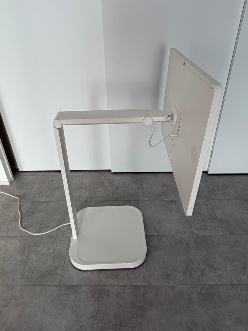 【美品】LG Smart Monitor Swing スタンド付