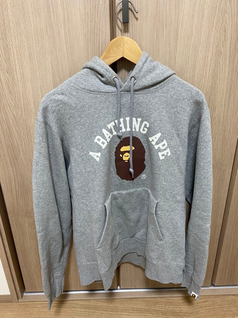 アベイシングエイプ パーカー BAPE カレッジロゴ L グレー