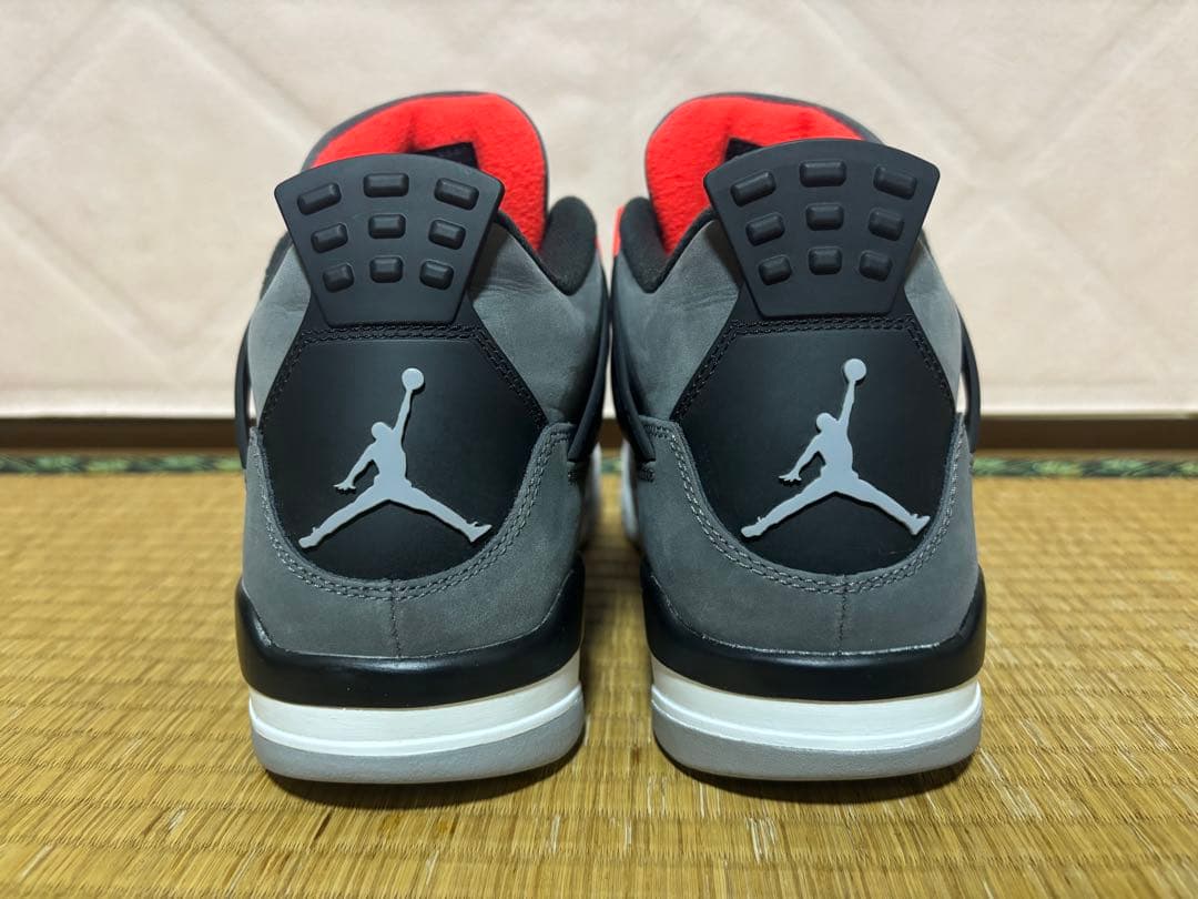 ナイキ エアジョーダン 4 レトロ 27cm