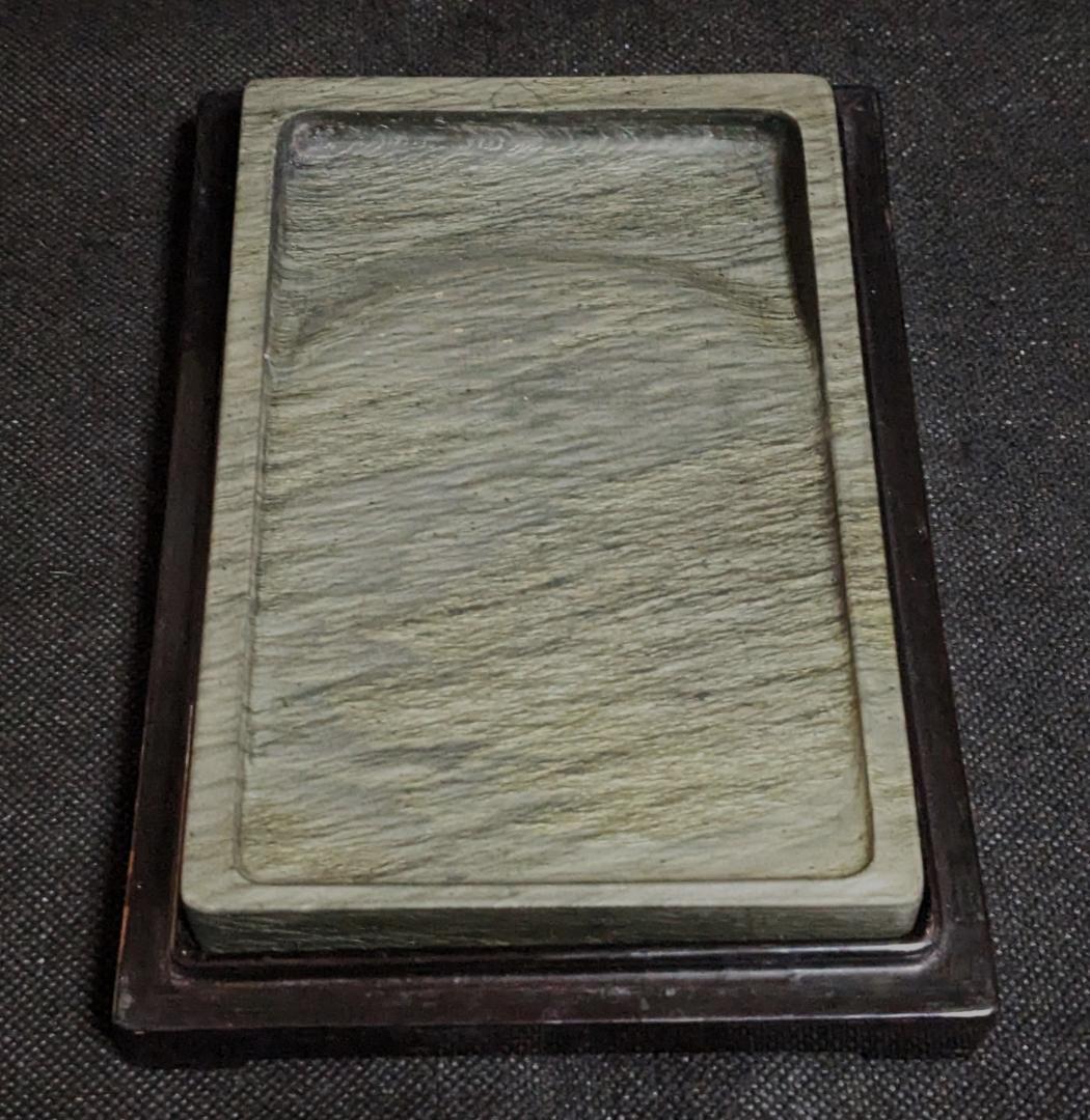 【歙州硯　水波羅紋や金暈金星の美石】◆龍尾山◆唐木共箱◆歙硯◆長方六吋
