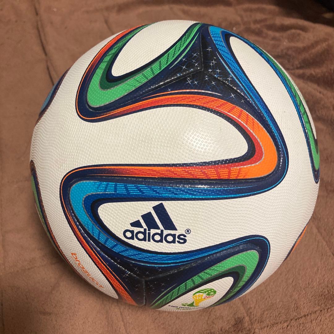 adidas ブラズーカ 2014年FIFAワールドカップ公式試合球