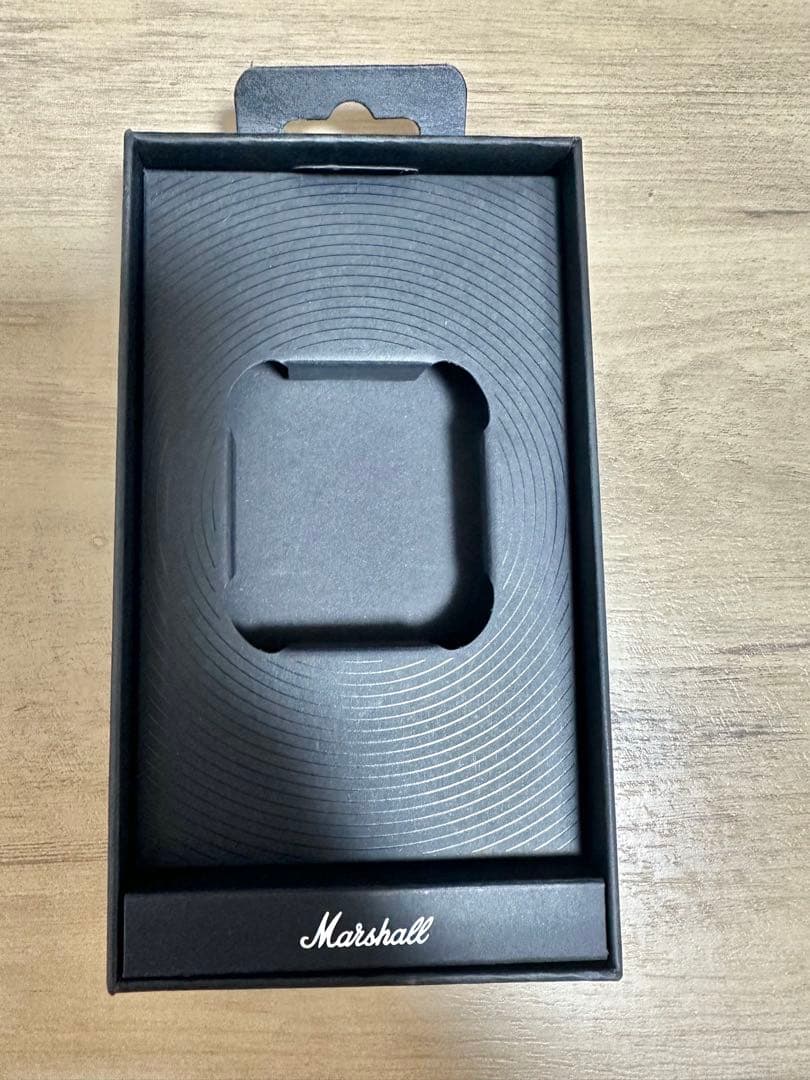 【使用1回のみ】Marshall ワイヤレスイヤホン ホワイト