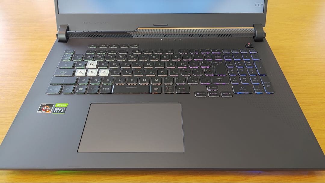 ASUS ROG Strix G17 G713IM ノートPC 本体