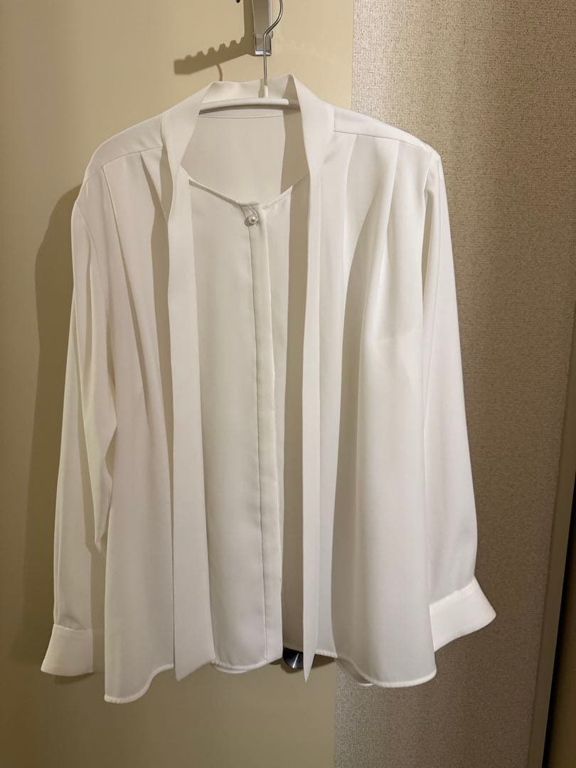 ROPÉ【洗える】ボウタイブラウス