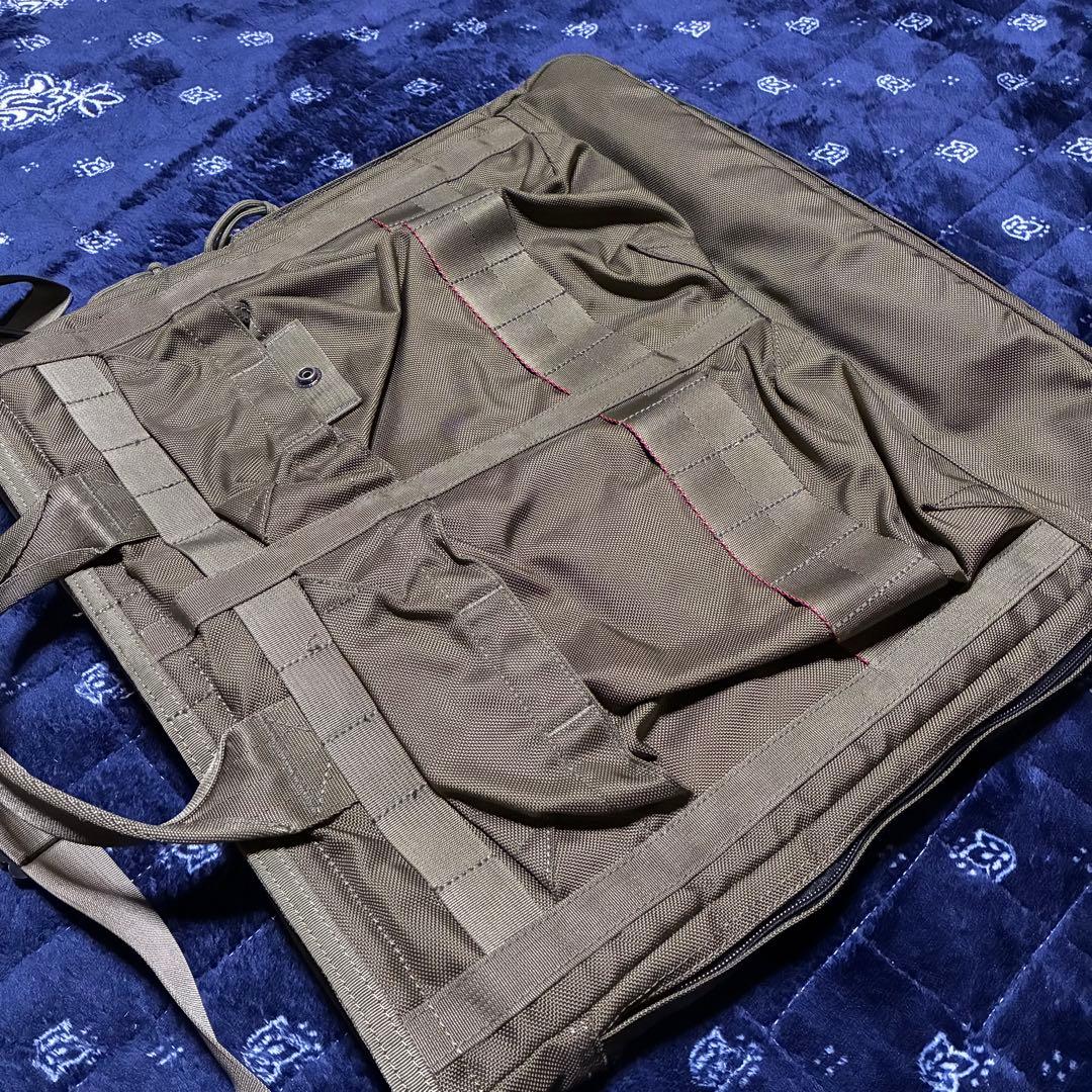 Briefing Cockpit Bag BEAMS オリーブ 極美品