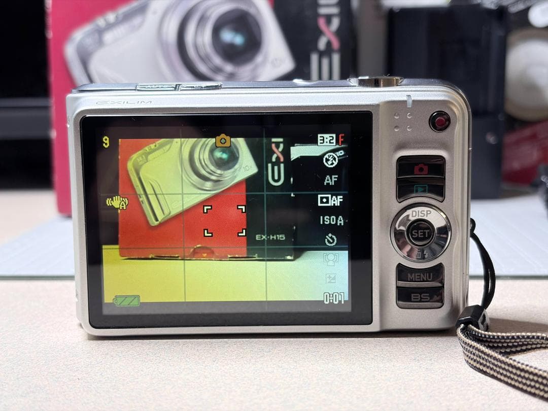 【美品】CASIO EXILIM EX-H15 シルバー 付属品付き