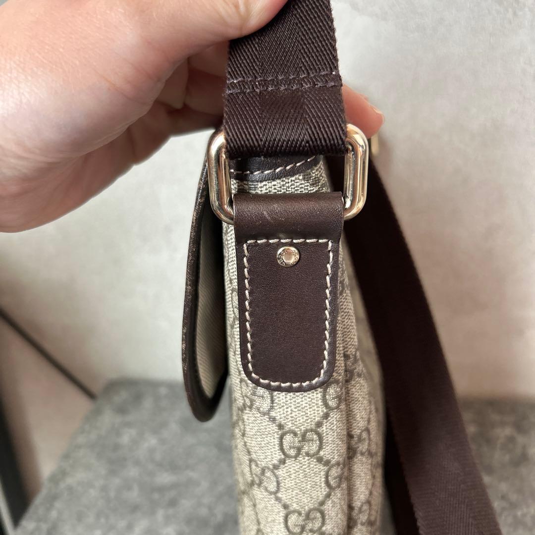 グッチ GG スプリーム PVC×レザー ショルダー バッグ メッセンジャー 茶