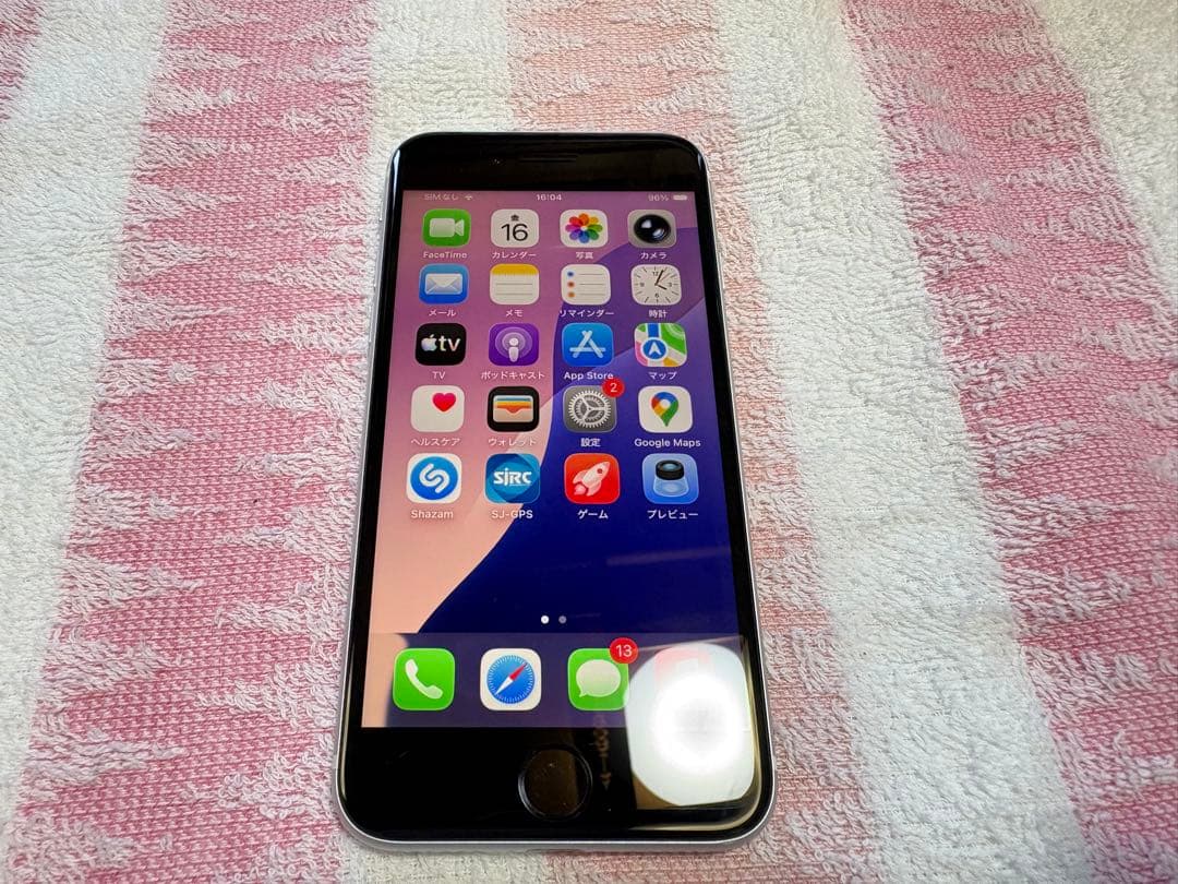 Apple iPhone SE (第2世代) ホワイト ケース付き 64GB