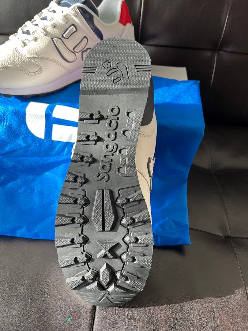 K*U様 【新品未使用】にゅ　スニーカー　SANGACIO