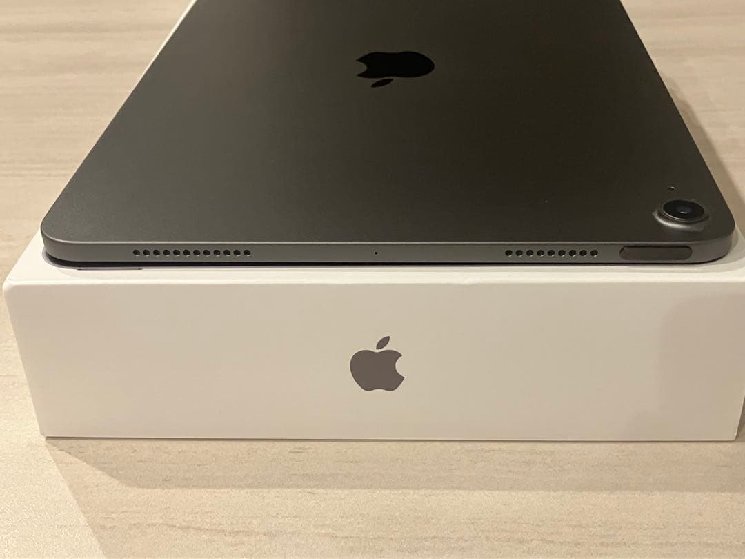 iPad Air (第4世代) 64GB Wi-Fiモデル スペースグレー