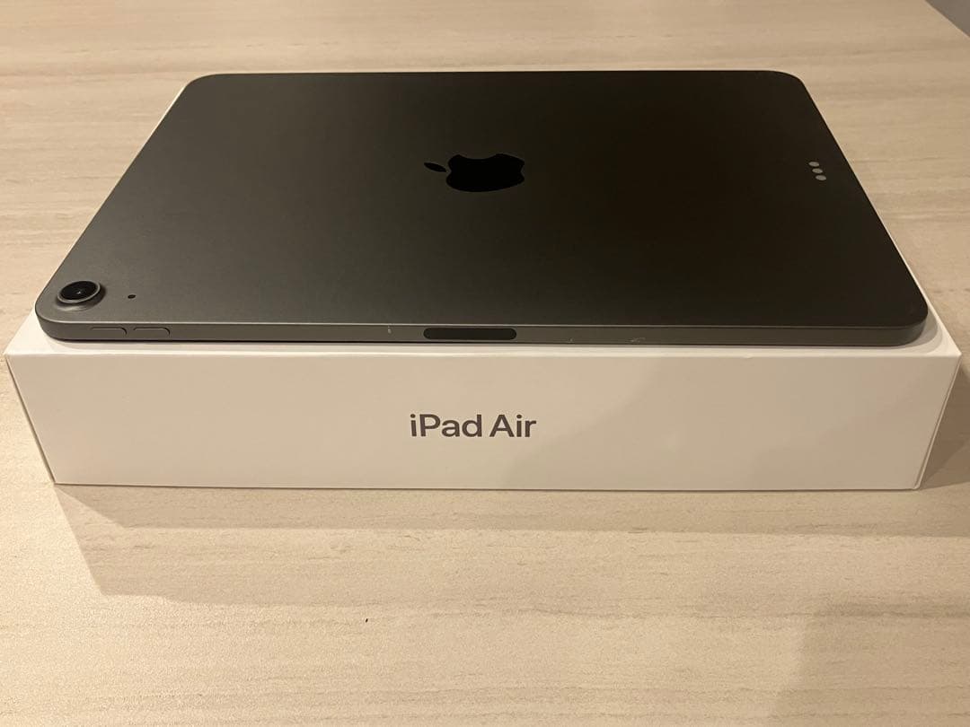 iPad Air (第4世代) 64GB Wi-Fiモデル スペースグレー