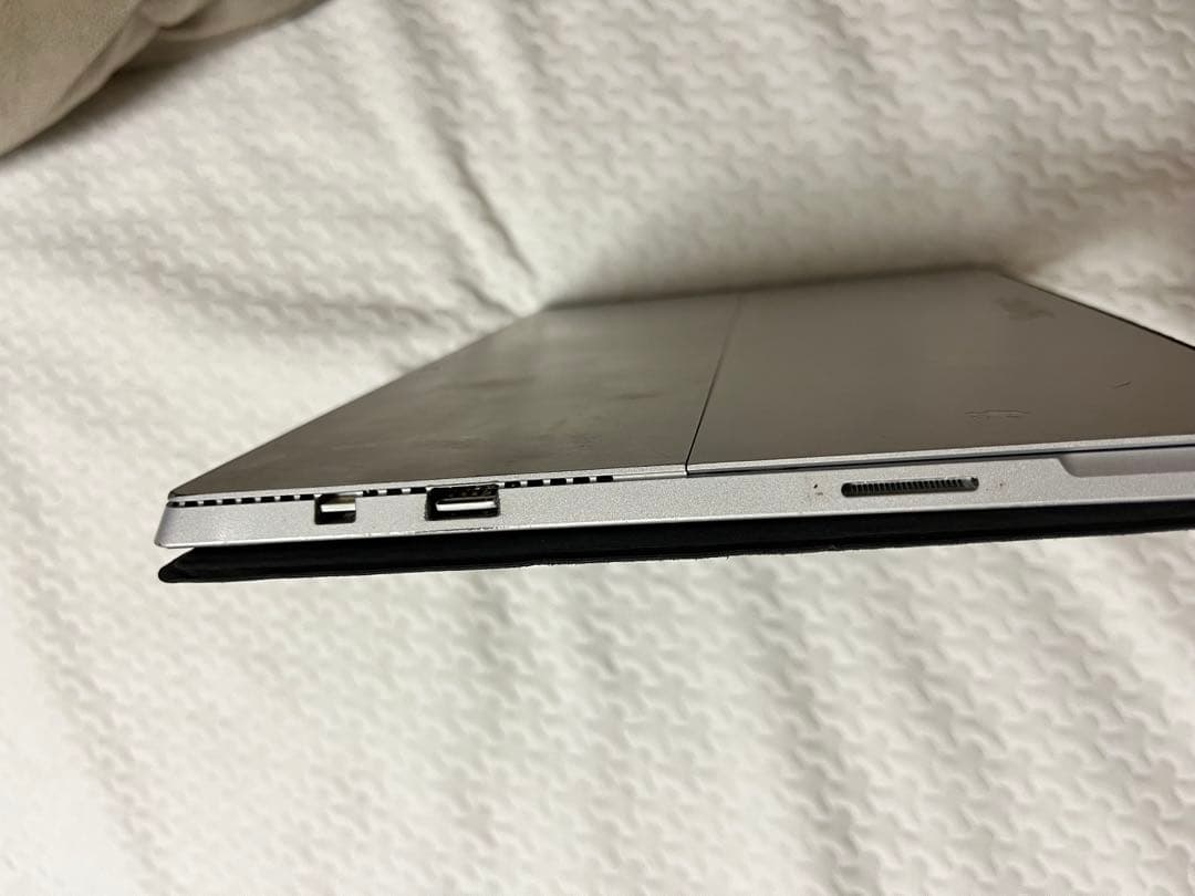 【Surface Pro 3】Core i5 / 4GB / SSD 128GB