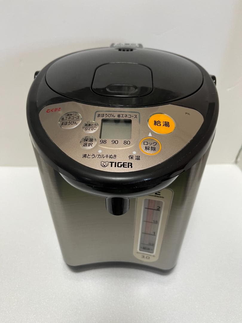 【美品】TIGER　タイガー　 電気ポット 3L　PIL-A300 2022年製