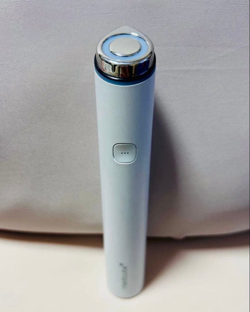 メディキューブ　ミニ　美顔器　medicube