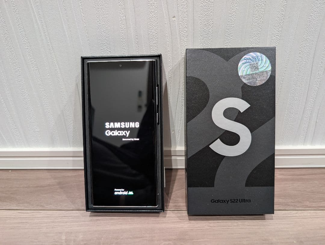 海外版 Galaxy S22 Ultra 512GB ホワイト 訳アリ