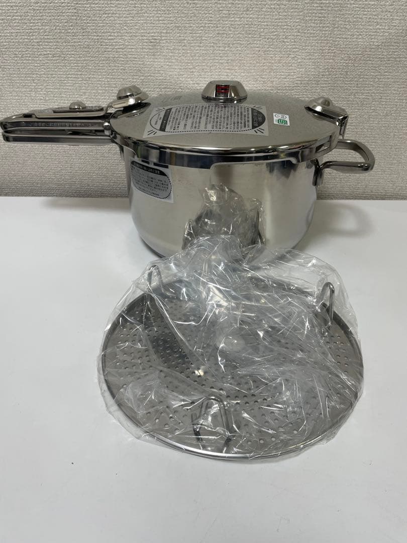 【現状品】パーフェクトキッチン 圧力鍋5リットル （フタ/本体)のみ