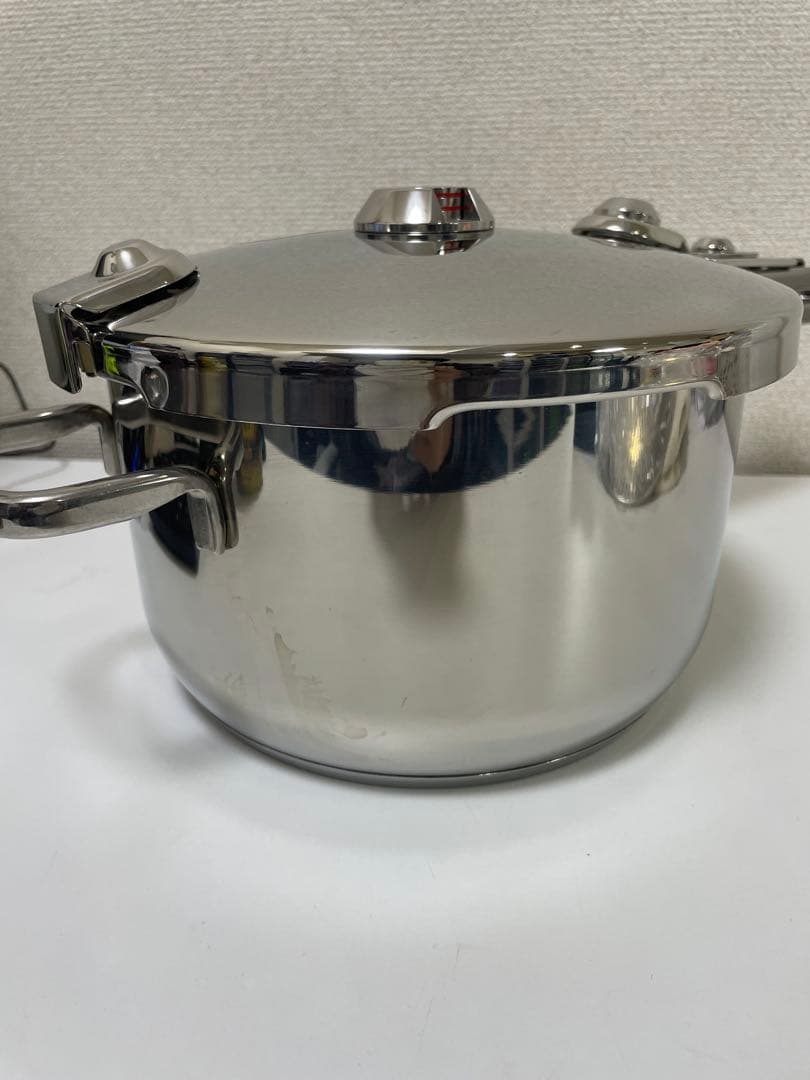 【現状品】パーフェクトキッチン 圧力鍋5リットル （フタ/本体)のみ