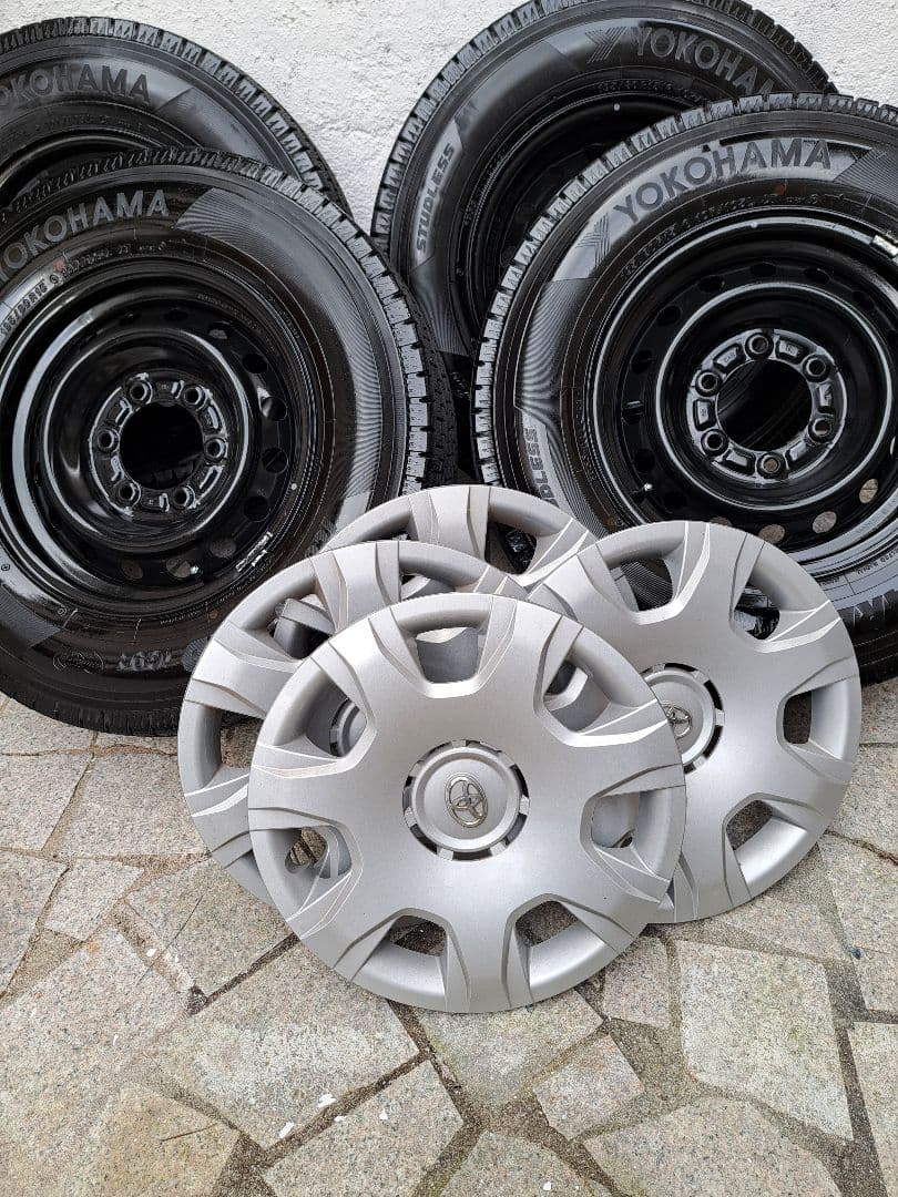 ハイエーススタッドレスタイヤ