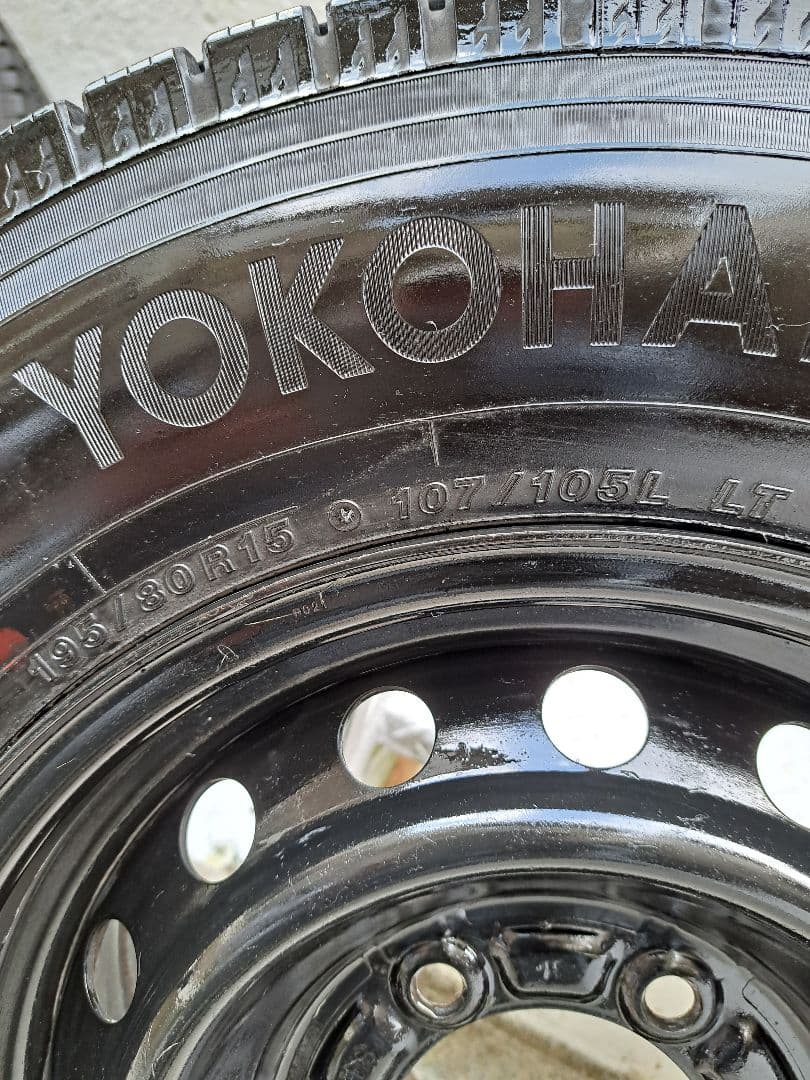 ハイエーススタッドレスタイヤ