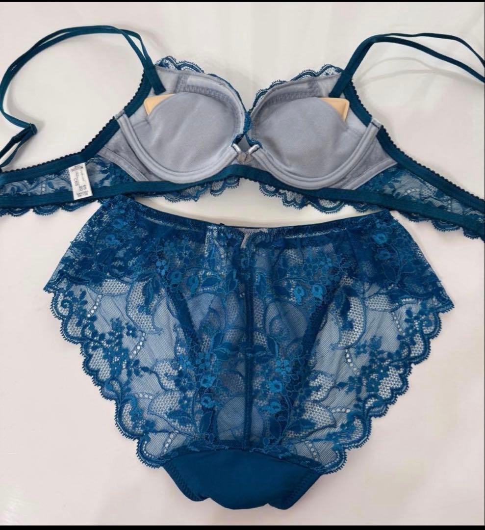 RiRiRi ☆ PARFAGE ☆C65貴重サイズ！　新品