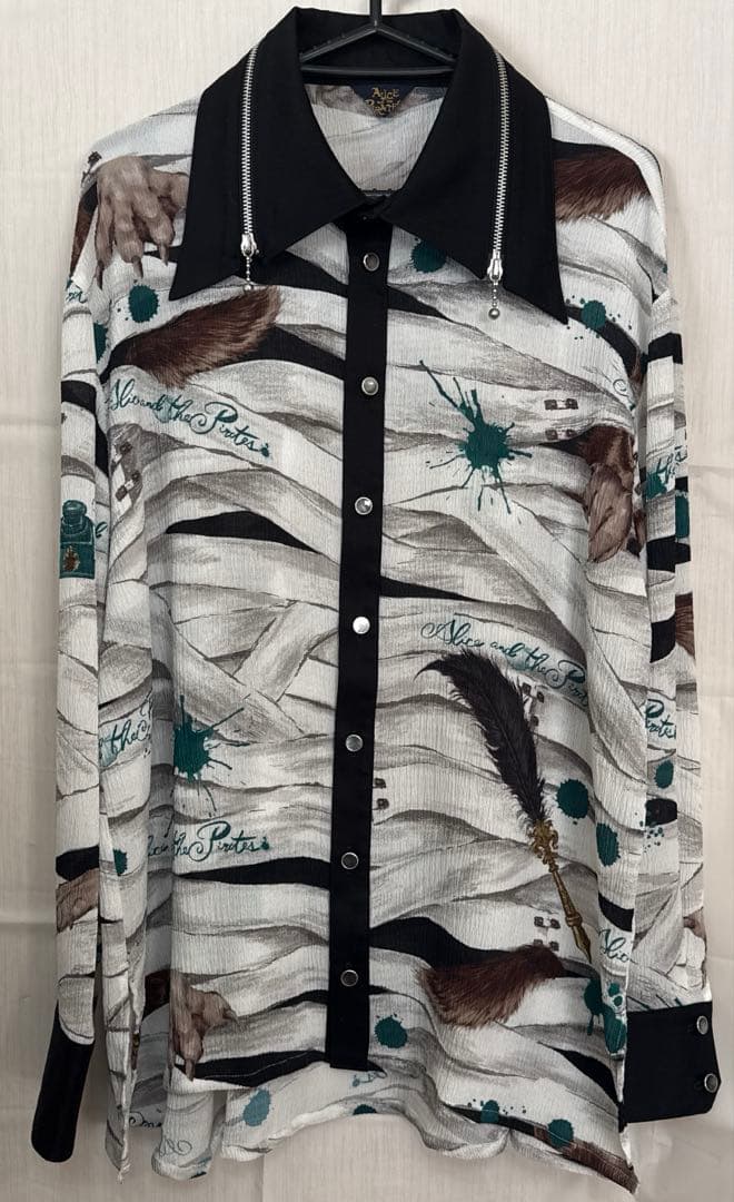 アリパイ Wolf the Ripper柄BIGシャツ