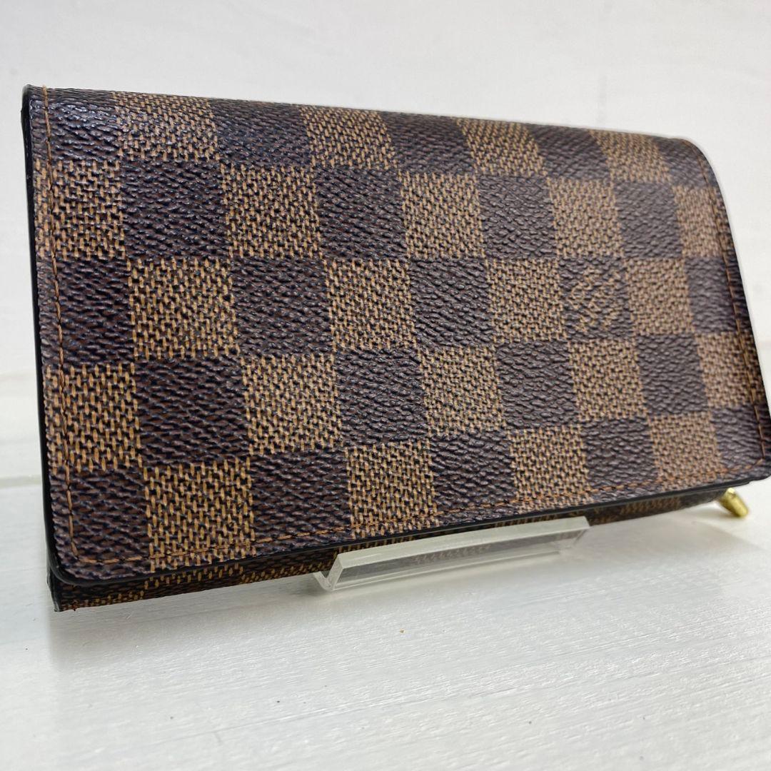 【新型 美品✨️】VUITTON トレゾール ダミエ 二つ折り財布 ホック