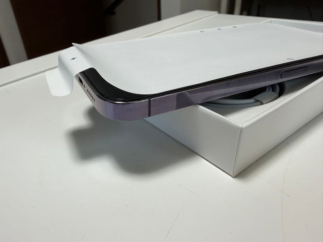 Apple iPhone 14 Pro ディープパープル 256gb 本体