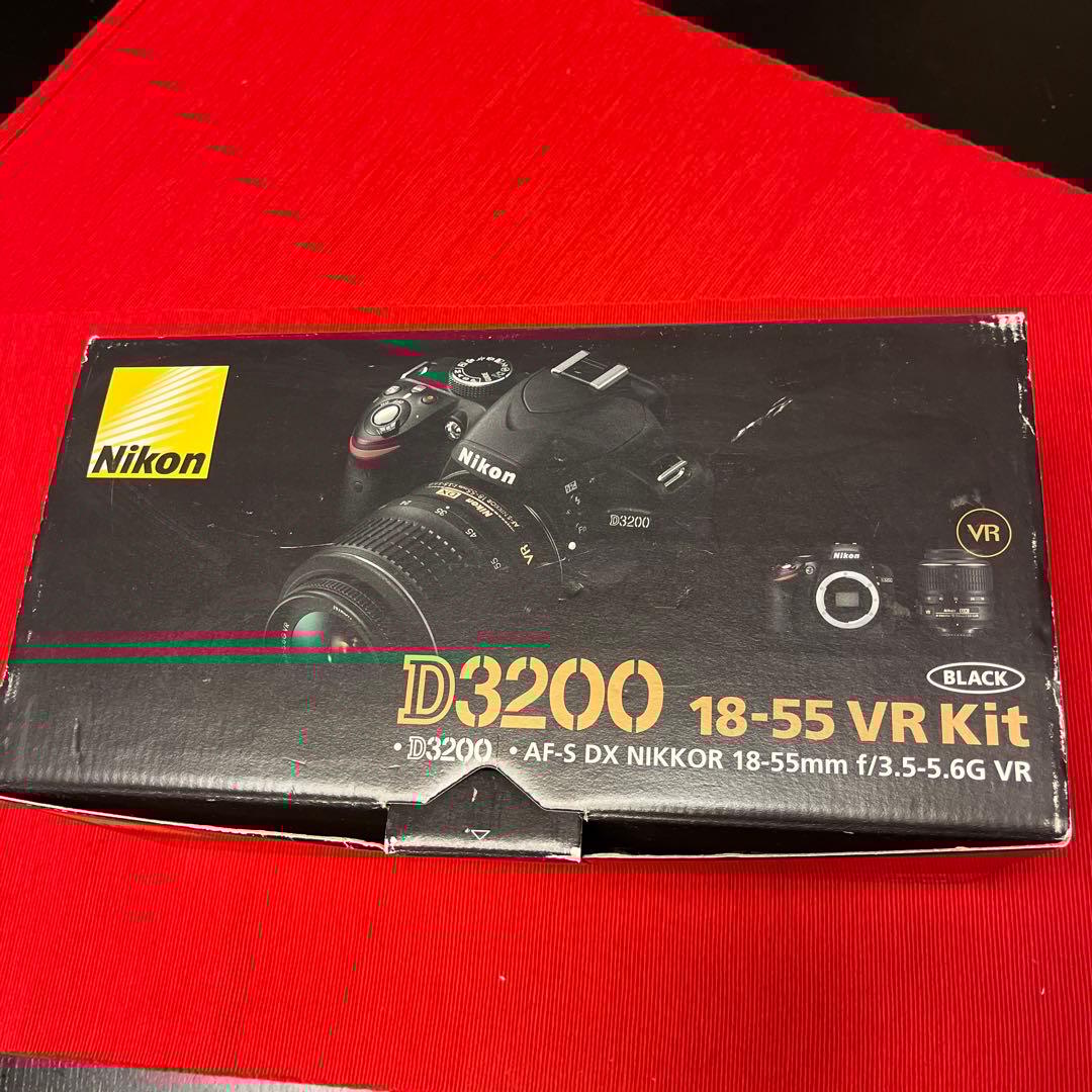 【中古】Nikon D3200 カメラブラック&収納ヒョウ柄セット