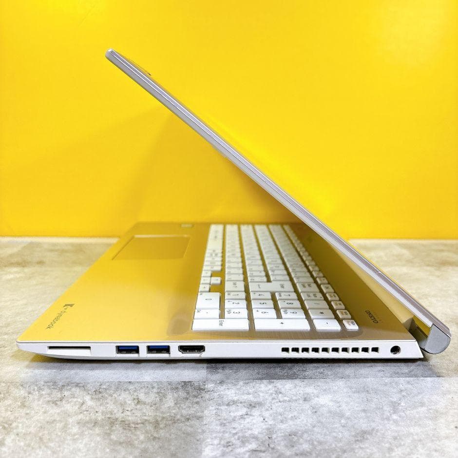 メモリ16GB✨快適SSD✨おしゃれゴールド❣カメラ 薄型 フルHD Win11