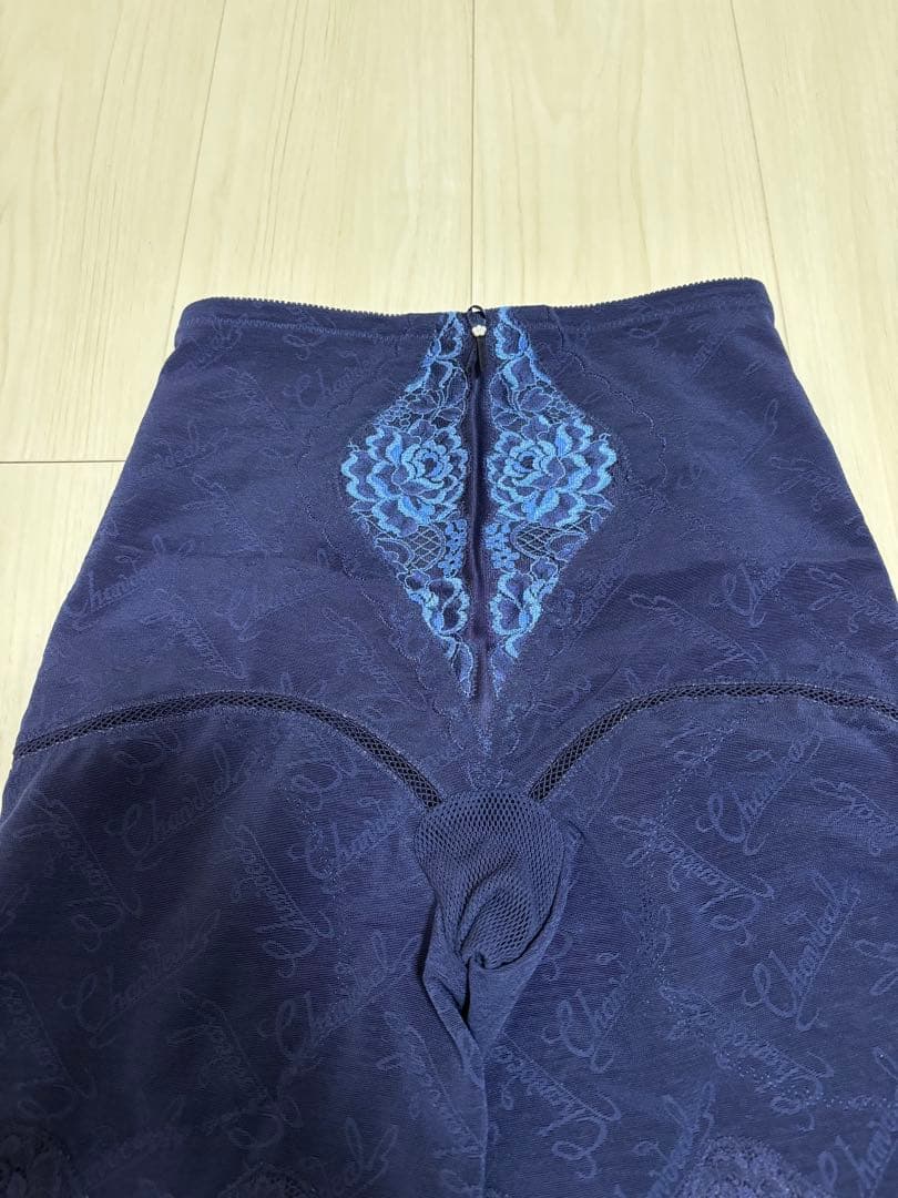 補正下着ボディスーツ(B75) ガードル(70) シャンデール　ネイビー