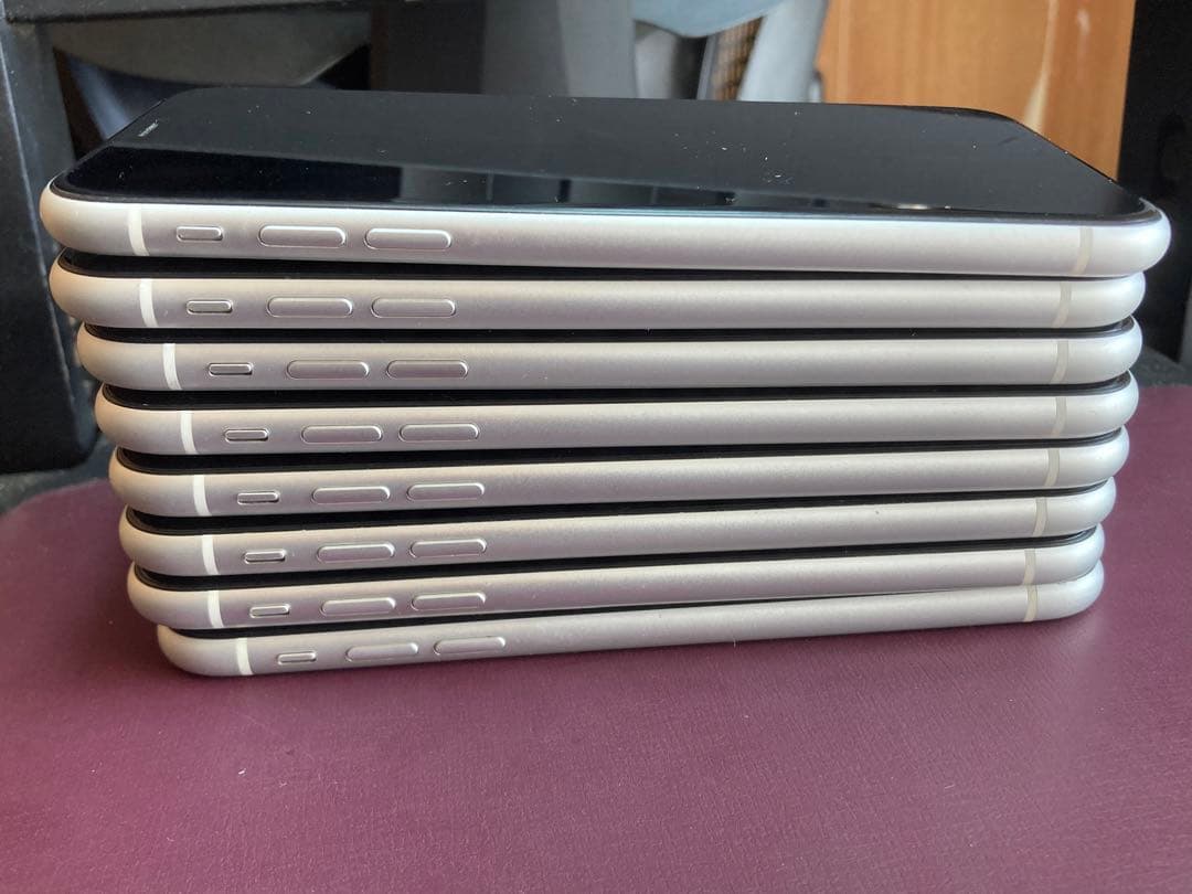 iPhone XR 64GB 8個セット　4