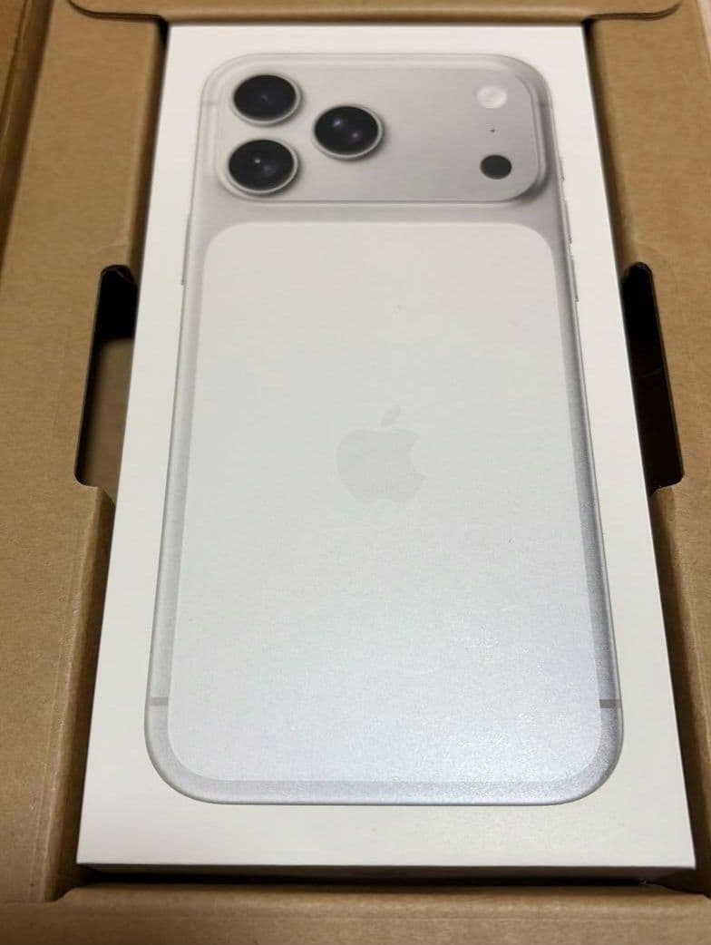 【新品未開封】iPhone17ProMax 256GB SIMフリー Apple