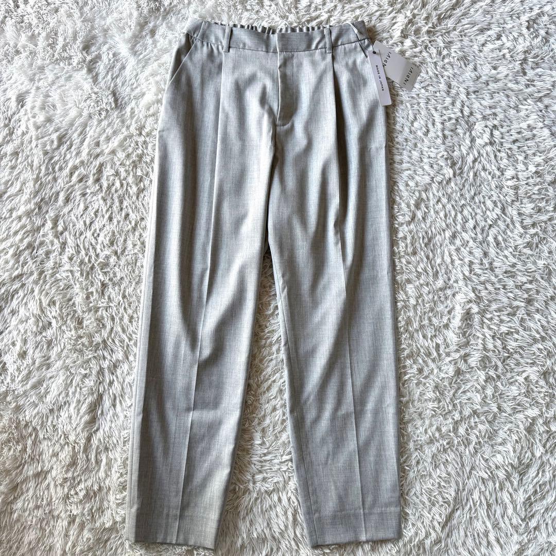 新品タグ付　インディヴィ　ビジネススーツ　セットアップ　ノーカラー　1B グレー