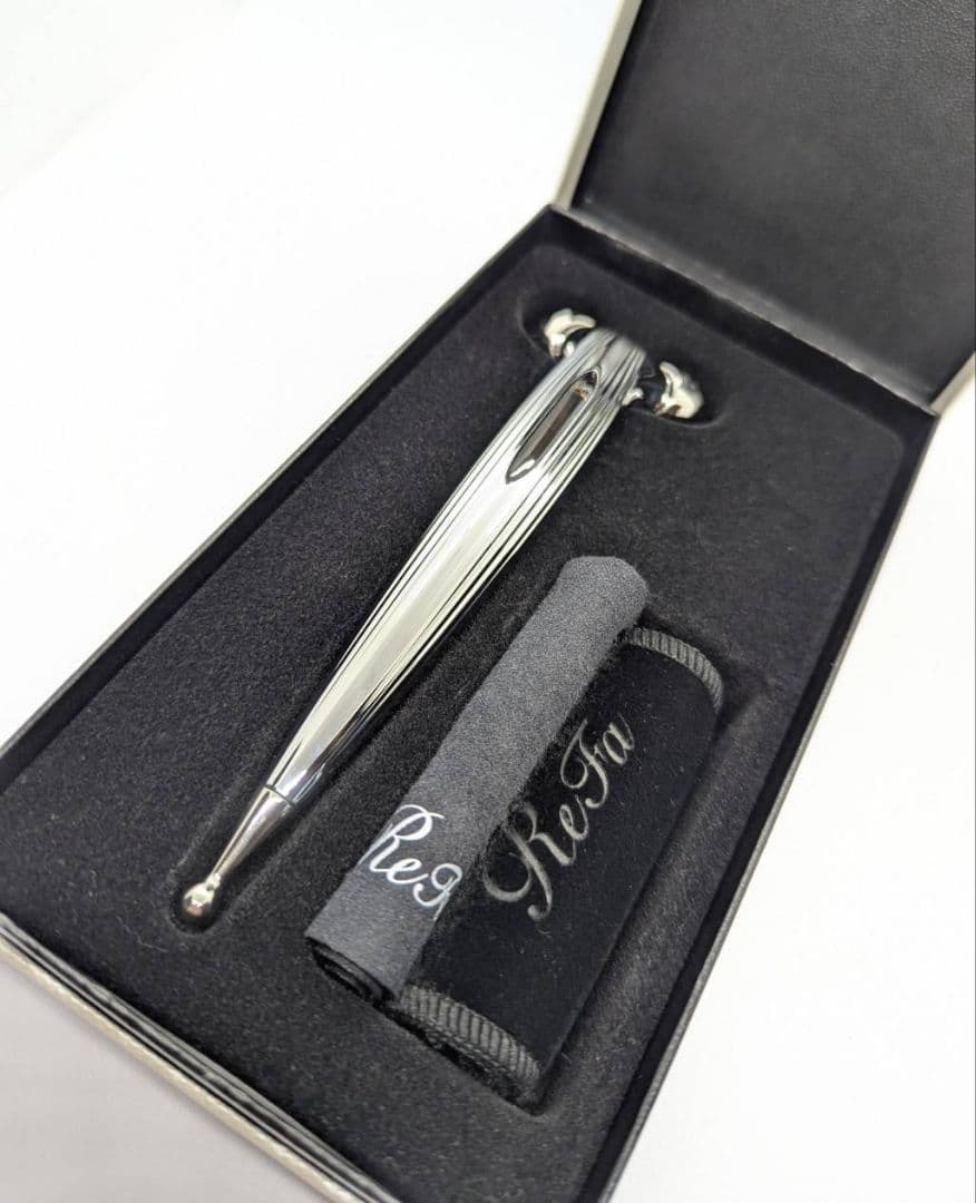 ReFa シルバー 美顔ローラー 専用ケース付き