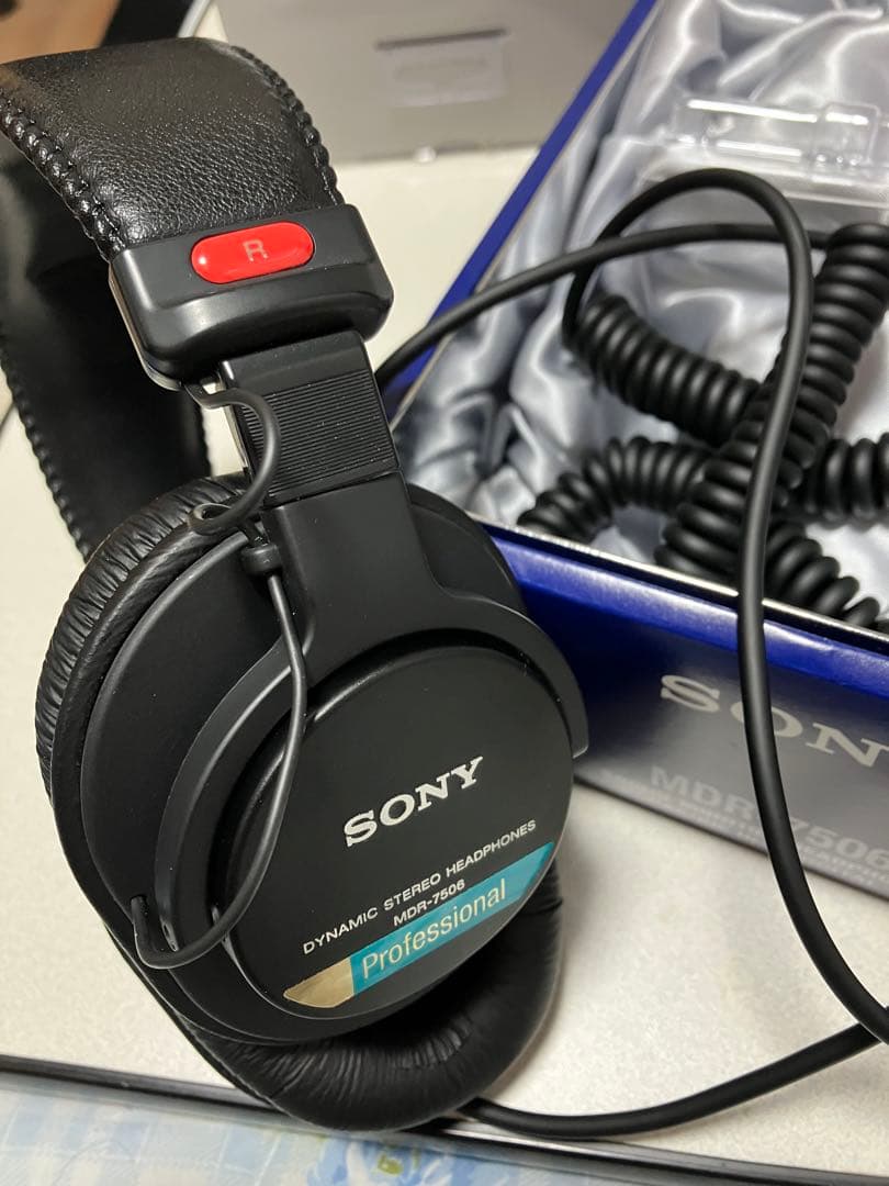 SONY MDR-7506 ヘッドホン