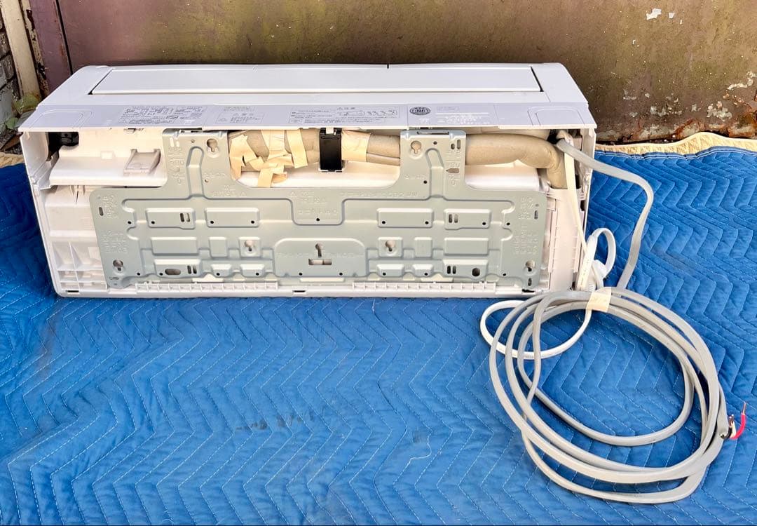 ②【送料無料】日立ルームエアコン　白くまくん　2022