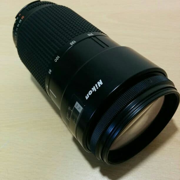 人気 Nikon AF NIKKOR 70-210mm F4