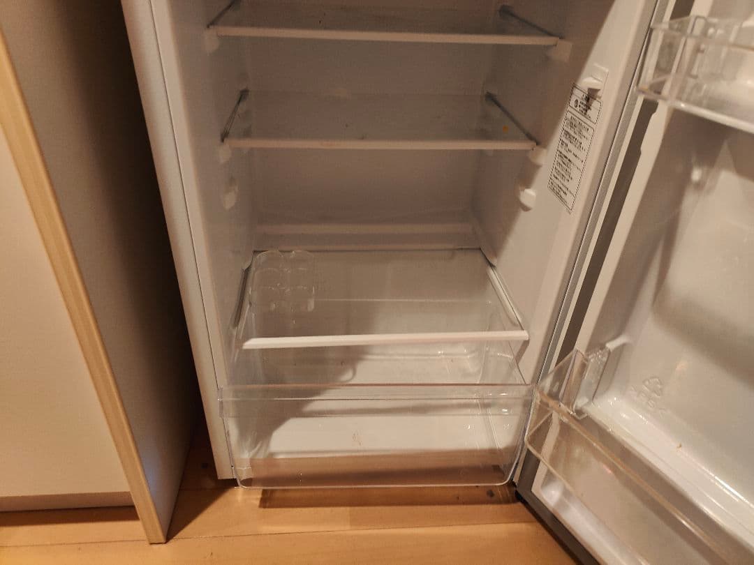 冷蔵庫 HR-B12HW ハイセンス 使用期間半年 引越しによる処分のため特価