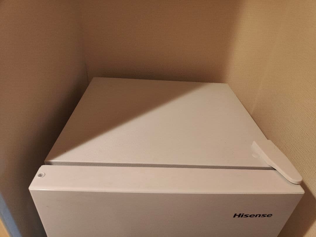 冷蔵庫 HR-B12HW ハイセンス 使用期間半年 引越しによる処分のため特価